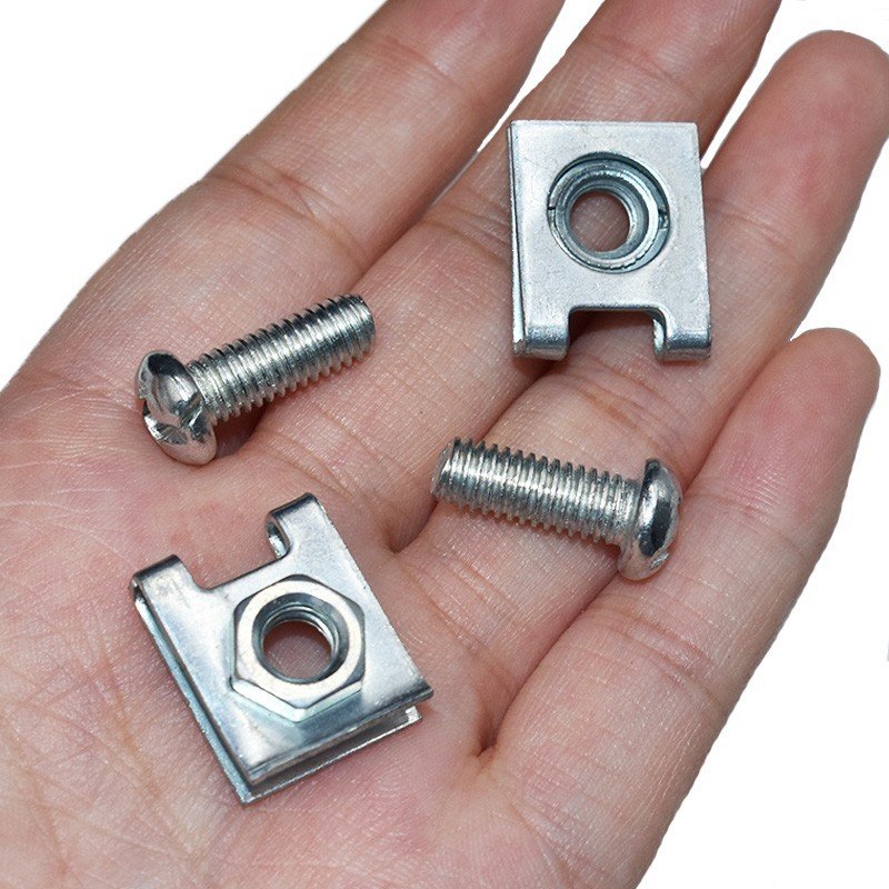 Tapping of screw nut clips for front and rear license plate mounting